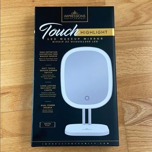Impressions -Touch highlight LED makeup mirror